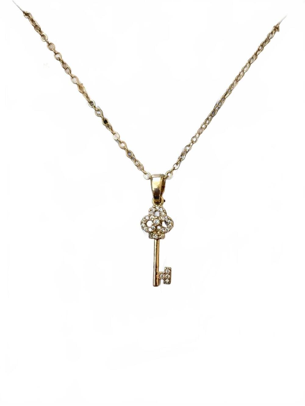 NWT Loren Olivia Gold Crystal "Key to My Heart" Charm Pendant Necklace 16" L